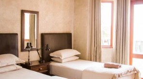 Makgoro Lodge Bedroom