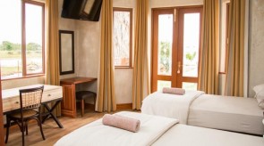 Makgoro Lodge Bedroom
