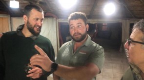 Makgoro Lodge guinea fowl hunt / tarentaal jag